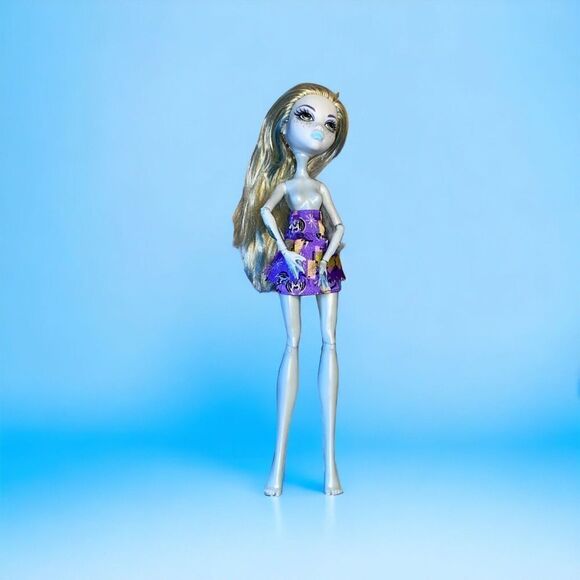 Monster High Lagoona Blue Student Disembody Council Doll - Picture 1 of 9